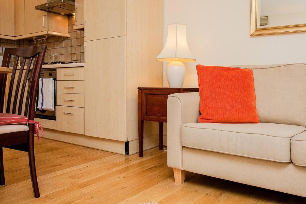 Bright 2 Bedroom Flat In Central London Londres Exterior foto